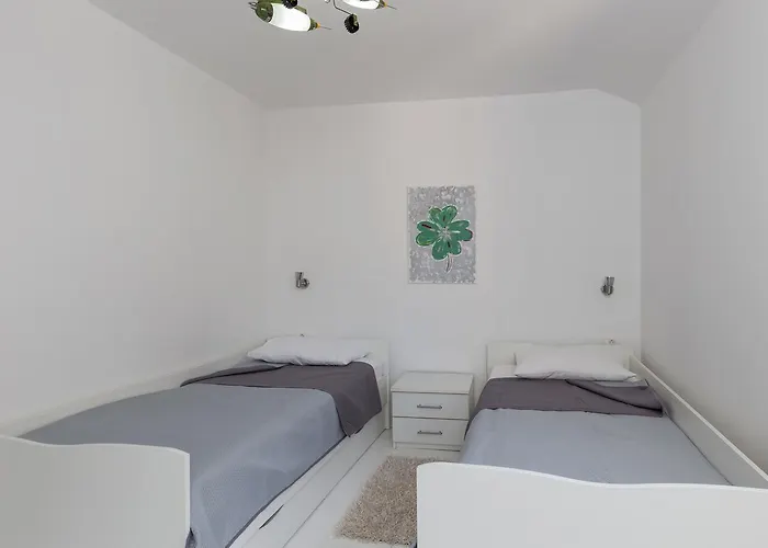 Apartment Super Marijo